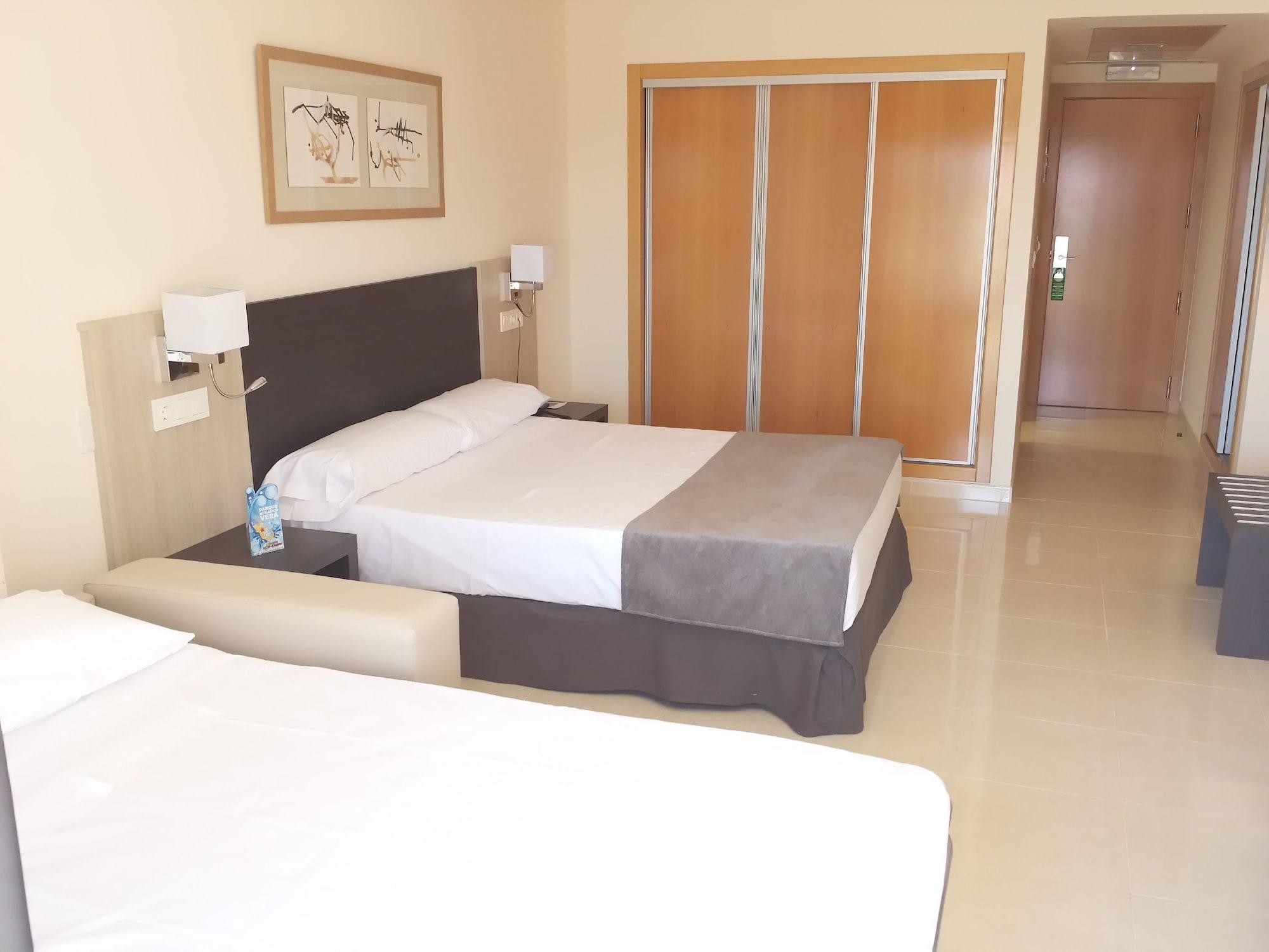 Hotel Adaria Vera Ngoại thất bức ảnh