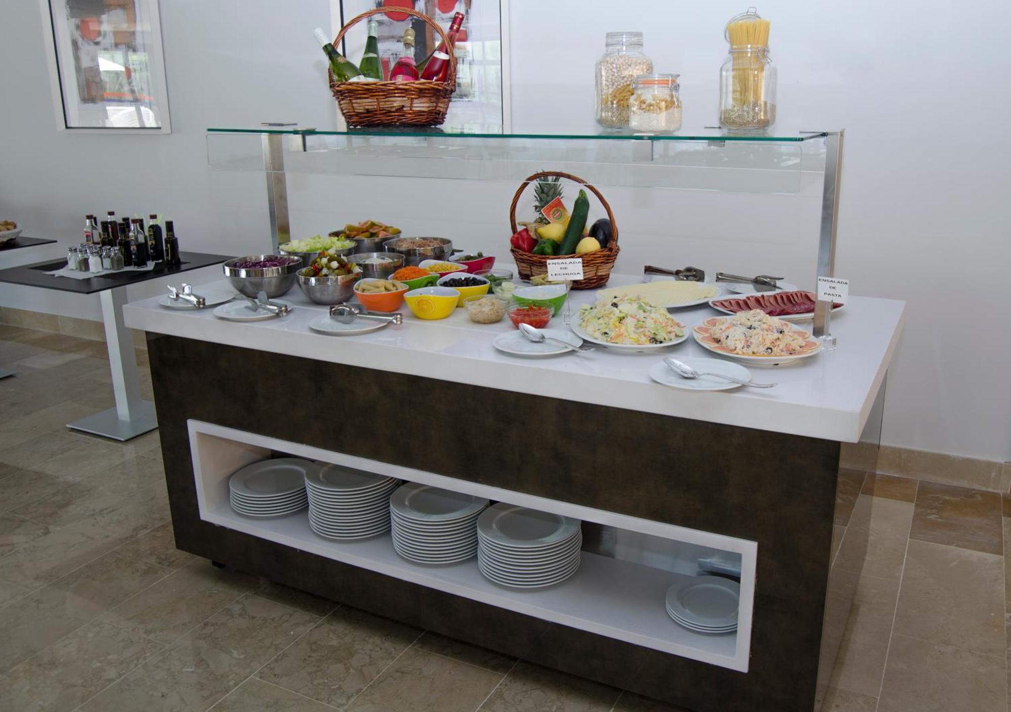 Hotel Adaria Vera Ngoại thất bức ảnh