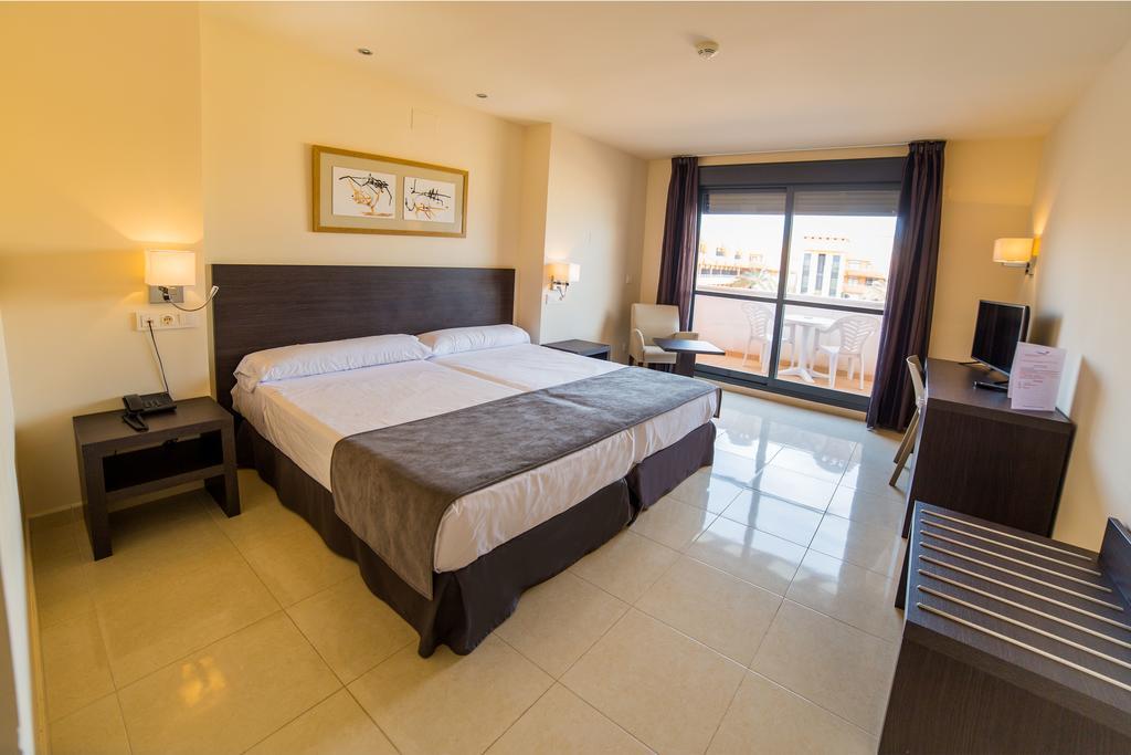 Hotel Adaria Vera Ngoại thất bức ảnh