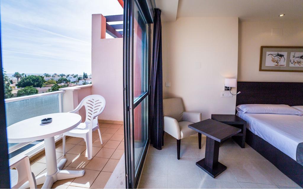 Hotel Adaria Vera Ngoại thất bức ảnh