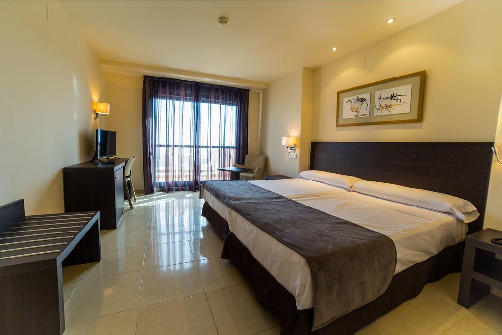 Hotel Adaria Vera Ngoại thất bức ảnh